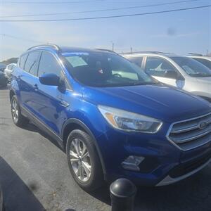 2018 Ford Escape SE   - Photo 3 - Belleville, IL 62223