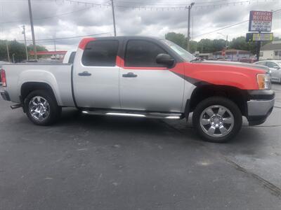 2011 GMC Sierra 1500 SLE   - Photo 6 - Belleville, IL 62226