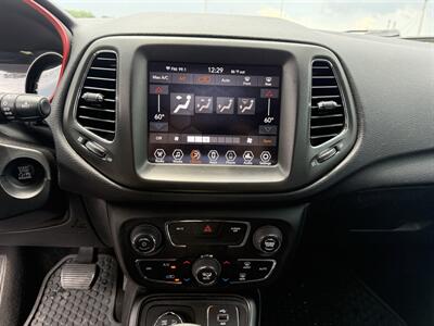 2017 Jeep Compass Trailhawk - Photo 13 - Cahokia, IL 62206