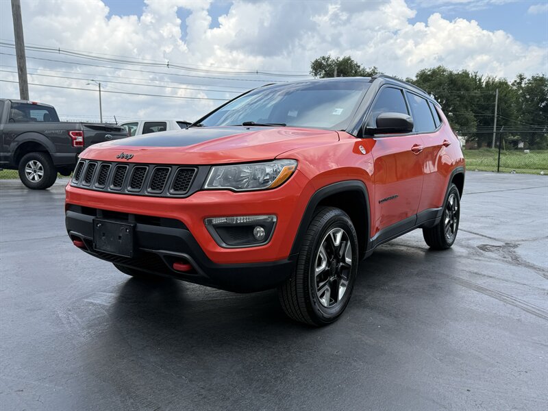 2017 Jeep Compass Trailhawk   - Photo 1 - Cahokia, IL 62206