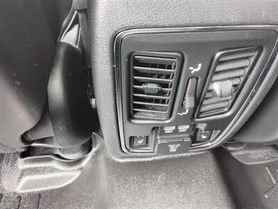 2015 Jeep Grand Cherokee Overland   - Photo 8 - Cahokia, IL 62206