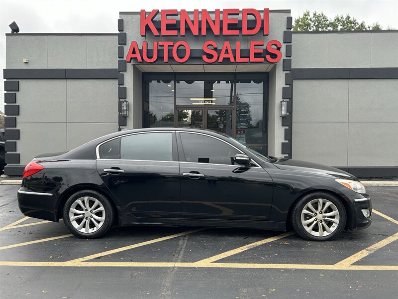 2012 Hyundai Genesis