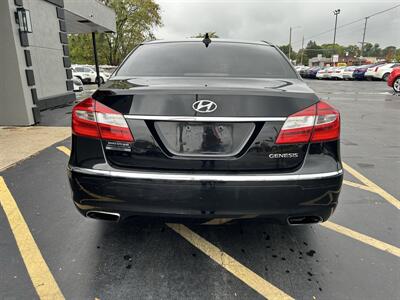 2012 Hyundai Genesis 3.8L V6 - Photo 7 - Fairview Heights, IL 62208