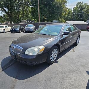 2009 Buick Lucerne CXL   - Photo 2 - Freeburg, IL 62243