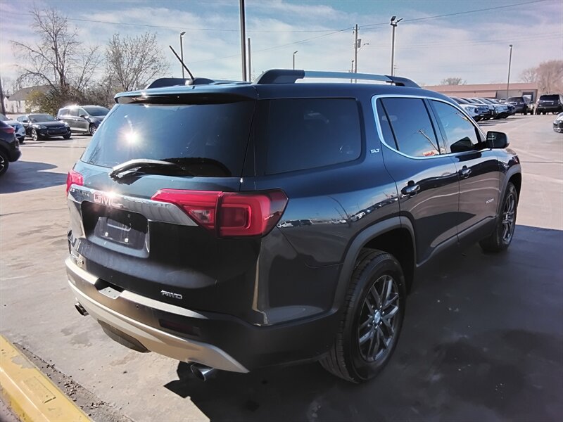 2019 GMC Acadia SLT-1 - Photo 7 - Cahokia, IL 62206