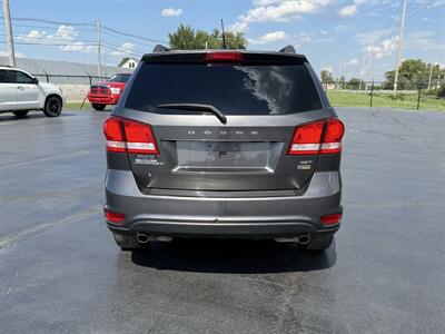 2017 Dodge Journey SXT   - Photo 6 - Cahokia, IL 62206