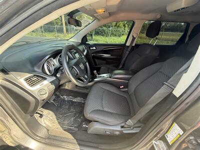 2017 Dodge Journey SXT   - Photo 8 - Cahokia, IL 62206