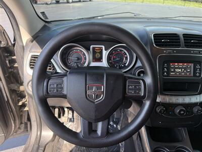 2017 Dodge Journey SXT   - Photo 12 - Cahokia, IL 62206