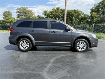 2017 Dodge Journey SXT   - Photo 4 - Cahokia, IL 62206