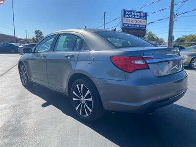 2012 Chrysler 200 S   - Photo 6 - Cahokia, IL 62206