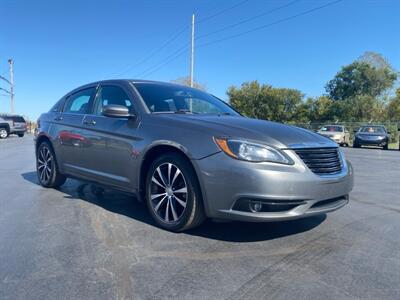 2012 Chrysler 200 S   - Photo 3 - Cahokia, IL 62206