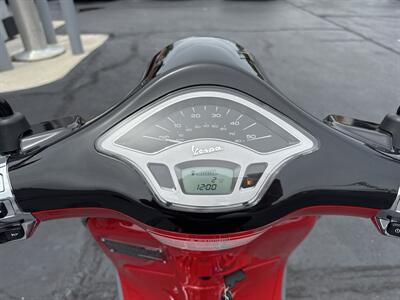 2023 Vespa primavera Mickey Mouse Edition   - Photo 11 - Millstadt, IL 62260