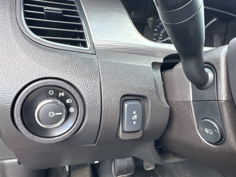 2016 Ford Taurus SEL - Photo 20 - Millstadt, IL 62260