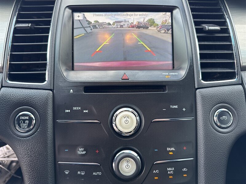 2016 Ford Taurus SEL - Photo 25 - Millstadt, IL 62260