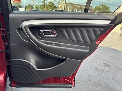 2016 Ford Taurus SEL - Photo 18 - Millstadt, IL 62260