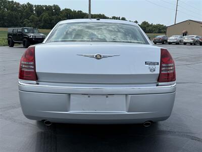 2007 Chrysler 300C   - Photo 8 - Cahokia, IL 62206