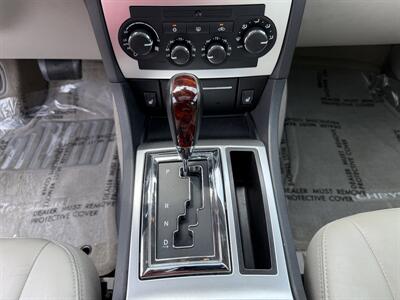 2007 Chrysler 300C   - Photo 15 - Cahokia, IL 62206