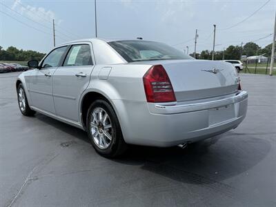 2007 Chrysler 300C   - Photo 6 - Cahokia, IL 62206