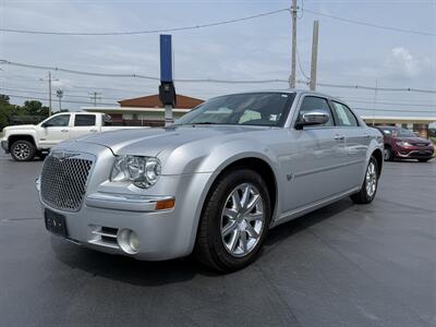 2007 Chrysler 300C   - Photo 1 - Cahokia, IL 62206