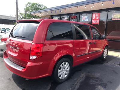 2016 Dodge Grand Caravan American Value Packa   - Photo 6 - Belleville, IL 62226