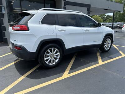 2015 Jeep Cherokee Limited   - Photo 4 - Fairview Heights, IL 62208