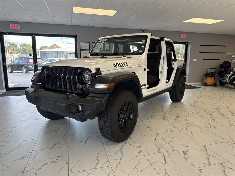 2020 Jeep Wrangler Willys Sport - Photo 3 - Millstadt, IL 62260