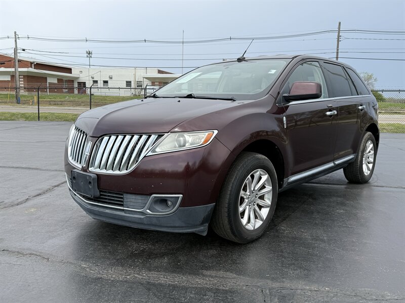 2011 Lincoln MKX   - Photo 1 - Cahokia, IL 62206
