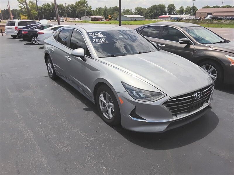 2020 Hyundai Sonata SE's photo
