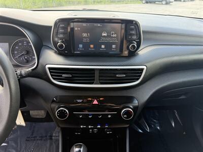 2020 Hyundai TUCSON SE - Photo 14 - Cahokia, IL 62206