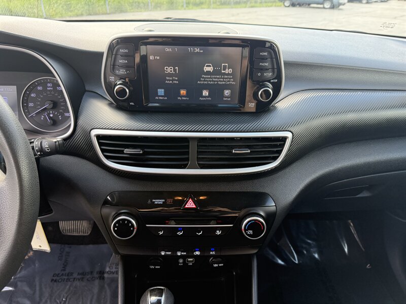 2020 Hyundai TUCSON SE - Photo 14 - Cahokia, IL 62206