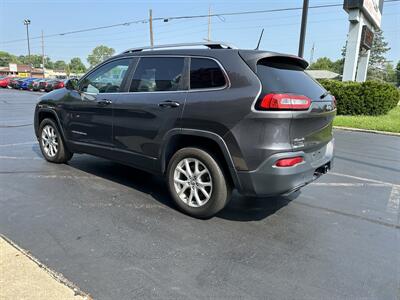 2016 Jeep Cherokee Latitude   - Photo 5 - Fairview Heights, IL 62208