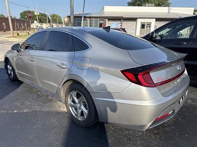 2020 Hyundai Sonata SE - Photo 3 - Millstadt, IL 62260