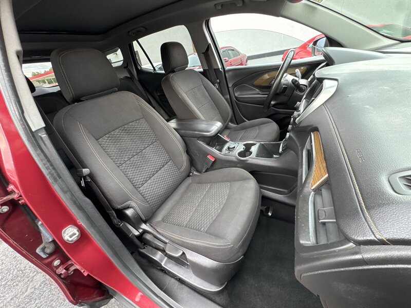 2019 GMC Terrain SLE - Photo 15 - Millstadt, IL 62260