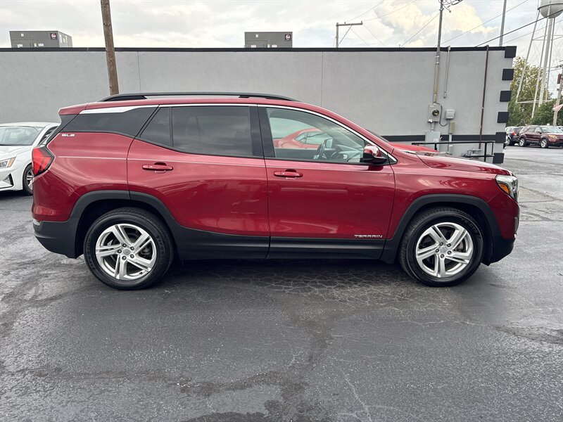 2019 GMC Terrain SLE - Photo 7 - Millstadt, IL 62260
