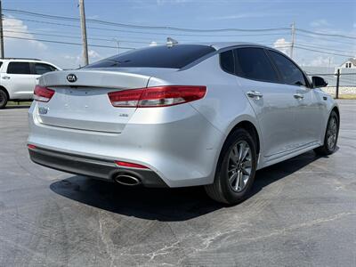 2016 Kia Optima LX Turbo - Photo 7 - Cahokia, IL 62206
