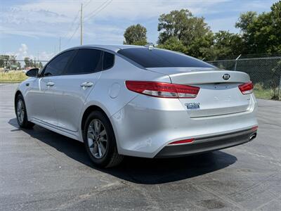 2016 Kia Optima LX Turbo - Photo 6 - Cahokia, IL 62206
