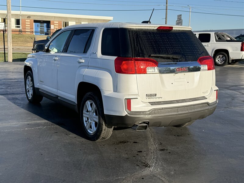 2016 GMC Terrain SLE-1 - Photo 7 - Cahokia, IL 62206