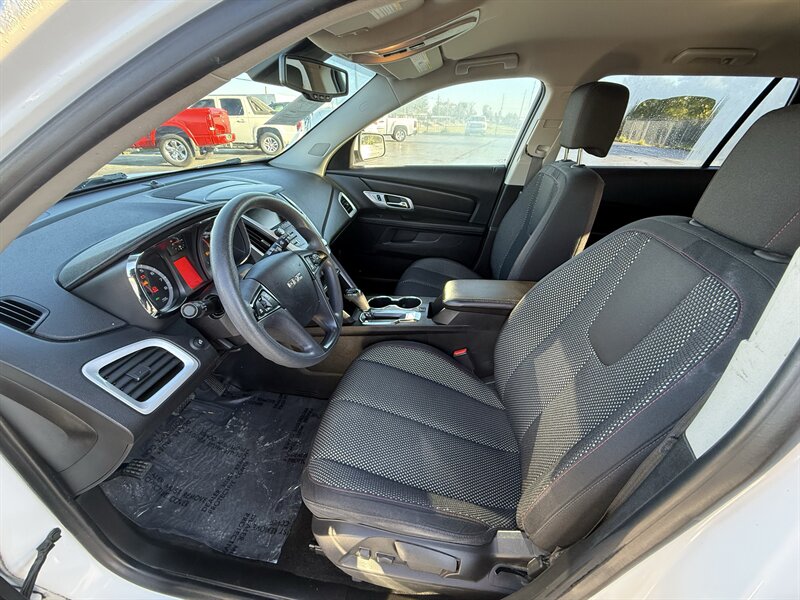 2016 GMC Terrain SLE-1 - Photo 10 - Cahokia, IL 62206
