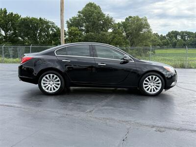 2013 Buick Regal Premium 1 - Photo 4 - Cahokia, IL 62206