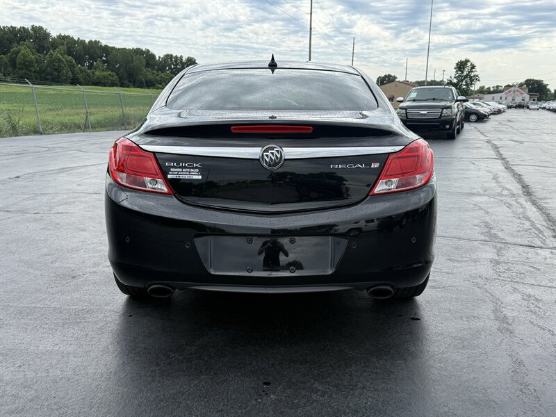 2013 Buick Regal Premium 1 - Photo 6 - Cahokia, IL 62206