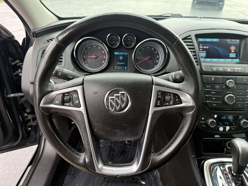 2013 Buick Regal Premium 1 - Photo 12 - Cahokia, IL 62206