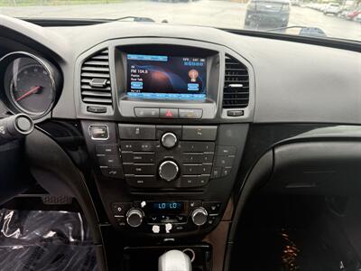 2013 Buick Regal Premium 1 - Photo 13 - Cahokia, IL 62206