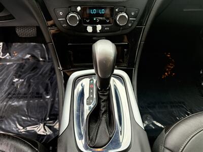 2013 Buick Regal Premium 1 - Photo 14 - Cahokia, IL 62206
