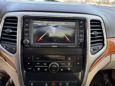 2011 Jeep Grand Cherokee Overland   - Photo 18 - Cahokia, IL 62206
