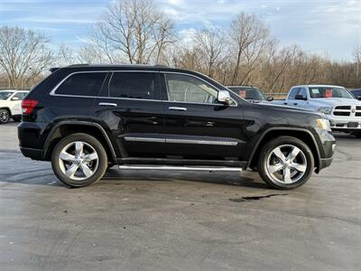 2011 Jeep Grand Cherokee Overland   - Photo 5 - Cahokia, IL 62206