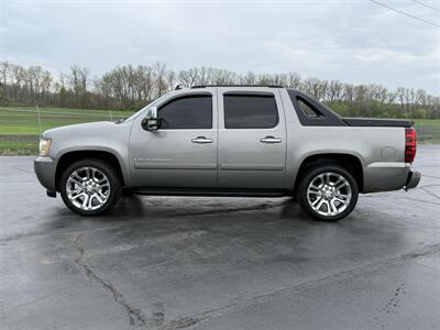 2008 Chevrolet Avalanche LTZ   - Photo 4 - Cahokia, IL 62206