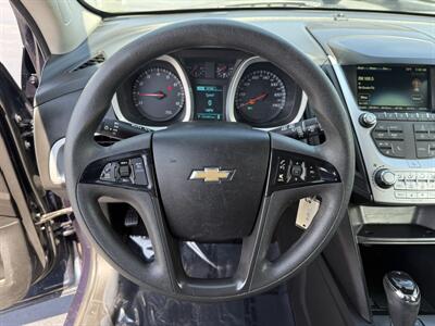 2017 Chevrolet Equinox LS - Photo 13 - Cahokia, IL 62206