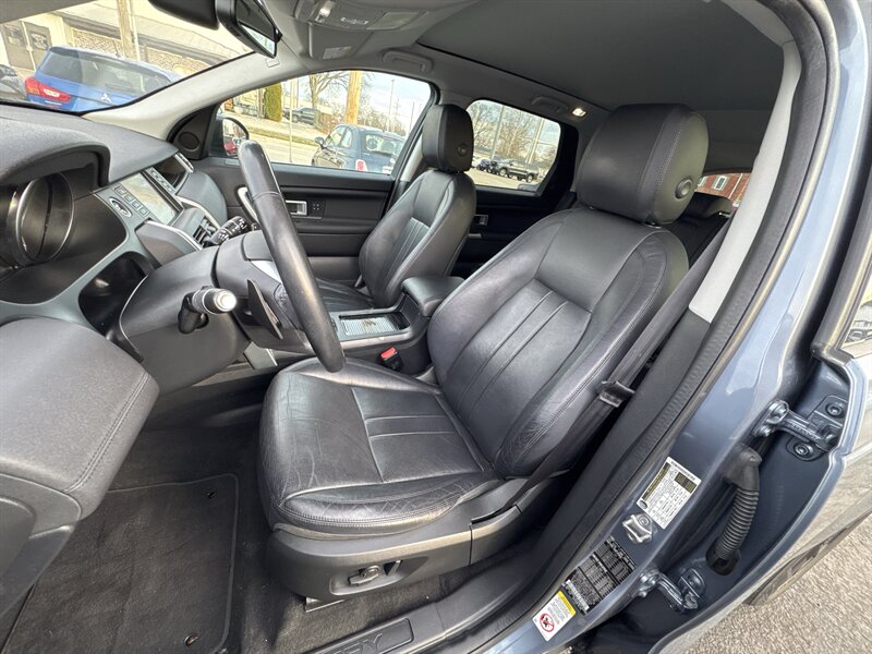 2018 Land Rover Discovery Sport HSE - Photo 15 - Millstadt, IL 62260