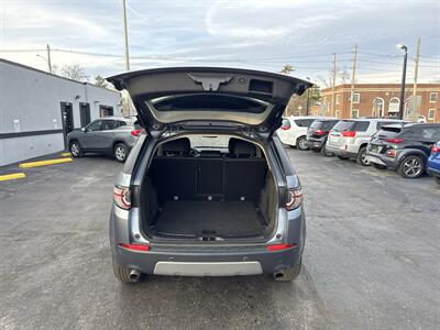 2018 Land Rover Discovery Sport HSE - Photo 10 - Millstadt, IL 62260