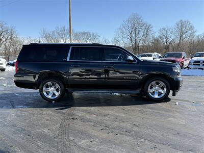 2015 Chevrolet Suburban LTZ   - Photo 5 - Cahokia, IL 62206